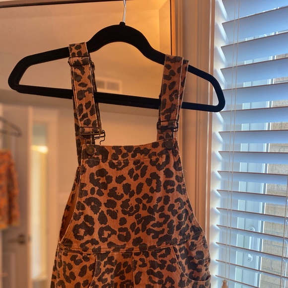 Cheetah Jean Dress - Picture 4 of 6